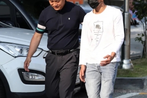 ‘겨우 고양이 들어갈 틈’ 지구대 창문 집단도주 베트남인 전원검거