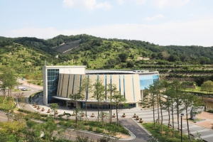 “인천가족공원 묘지 표지석 3개 사라져”