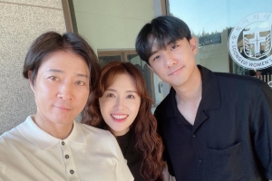 신인배우인 줄…하희라♥최수종 아들 훈훈한 외모