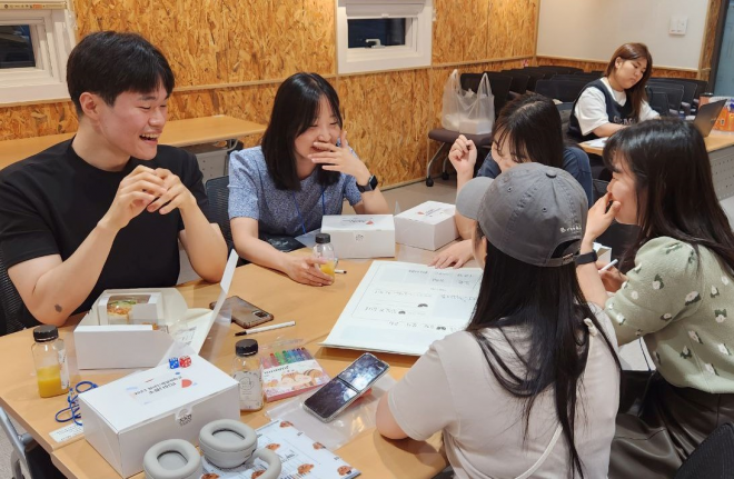 서울시 청년인생설계학교 참여 청년들이 2023년 프로그램에 참여해 토론을 하고 있다. 서울시 제공