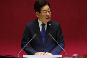 이재명 “불체포특권 포기” 정면 돌파 승부수…與 “만시지탄”