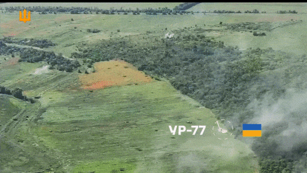19일(현지시간) 발레리 잘루즈니 우크라이나군 총사령관 측은 공식 SNS에 자국군이 자포리자주 중부 피아티카트키 마을을 수복했다며 전투 동영상을 공개했다. 2023.6.19 잘루즈니 SNS