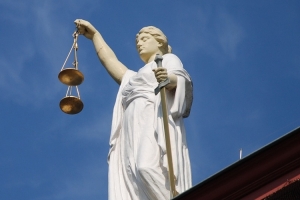 ‘급발진’ 무죄에, 사망자 유족 “보험금 반환할 처지” 억울 호소