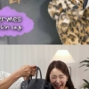 “소이현, 에르메스 가방에 우산 씌우고 본인은 비 맞더라”