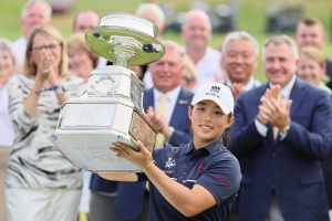 중국 선수, 11년 만에 LPGA 메이저 트로피 ‘번쩍’