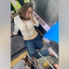 방콕 공항 무빙 워크에 끼여 왼쪽 다리 잘라낸 태국 57세 여성