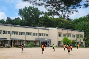 [이슈&이슈] 건축법위반 ‘고양자유학교’ 9월 선고 … 전국 500여 대안학교 촉각