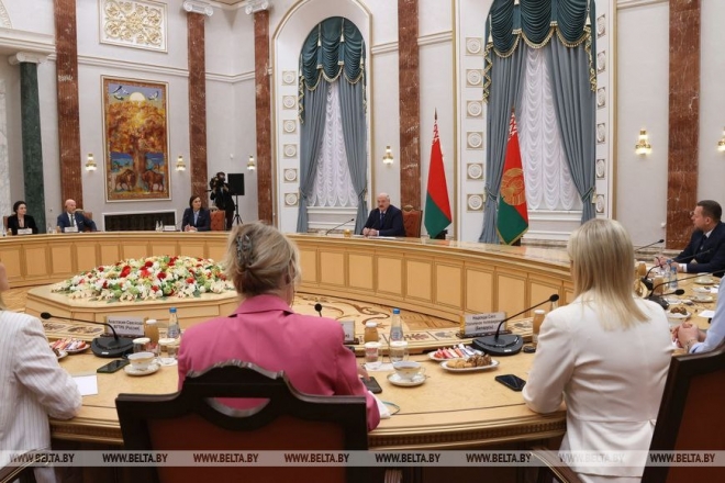 알렉산더 루카셴코 벨라루스 대통령이 6일(현지시간) 내외신 기자간담회에 참석하고 있다. 2023.7.6 벨타