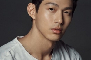 ‘불륜 논란’ 최정원, 직접 입 열었다