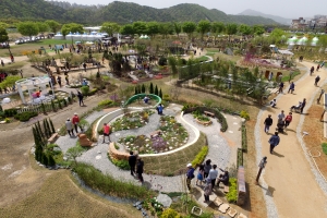 태화강 품은 울산, 생태도시 뛰어넘어 정원도시로 거듭난다