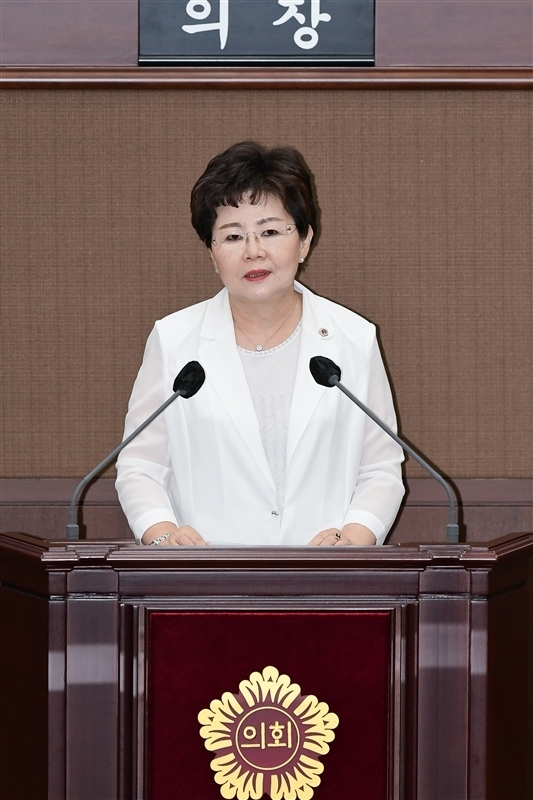 지난 5일 열린 제319회 정례회 7차 본회의에서 5분 자유발언을 하는 왕정순 의원