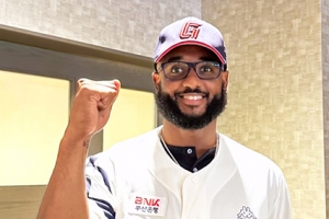 롯데 렉스 방출, MLB 6년 42홈런 친 구드럼 영입