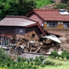 [포토] 日 물폭탄… 산사태에 무너진 주택