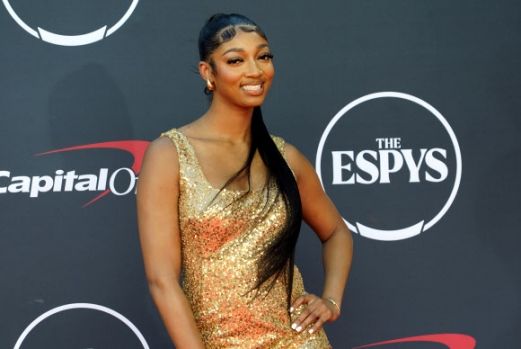 College basketball player Angel Reese, of the Louisiana State University Tigers arrives at the ESPY awards on Wednesday, July 12, 2023, at the Dolby Theatre in Los Angeles. AP 연합뉴스