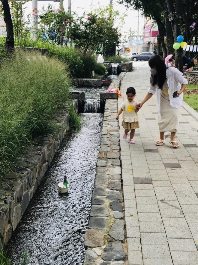 서울 금천구 금하마을에 조성된 금하숲길 모습. 금천구 제공