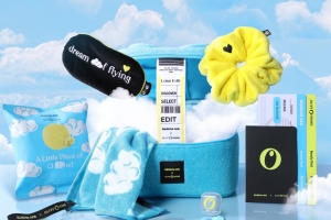 대한항공, CJ올리브영과 손잡고 여행 주제 파우치 판매