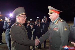 중러 고위급 대표단 초청한 김정은...동시 방북 ‘밀착’ 과시