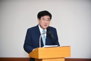 권오갑 HD현대 회장, “환율 등 외부환경에 의한 나쁜 이익에 기대선 안돼”