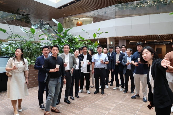 카카오아지트를 방문한 서울시의회 의원연구단체 서울미래정책연구회(대표의원 박상혁)