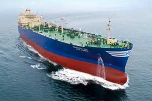 HD현대중공업과 한화오션, 선박엔진에 LNG선, 호위함까지 양강구도 형성