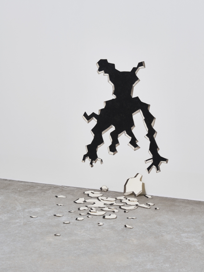 개가 벽을 뚫고 나간 그림을 입체적으로 연출한 ‘두려움 없는 두려움’(1991).  리움미술관 제공