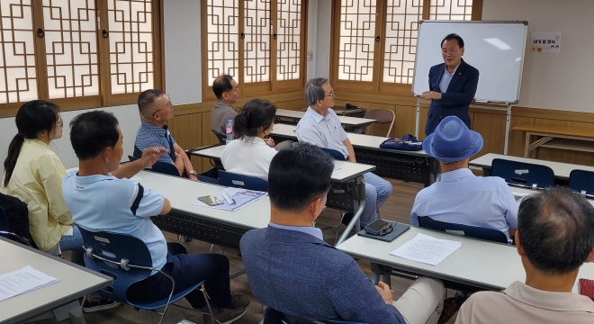 지난 3일 지역언론사들과의 간담회를 개최한 이종환 서울시의회 문화체육관광위원장