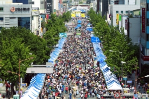 대전 빵성지에 6만명 몰린다… ‘0시 축제’ 초비상