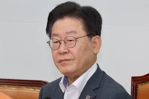 [단독] ‘정자동 의혹’ 윗선 겨눈 檢… “이재명 전화 6대, 정진상 7대 썼다”