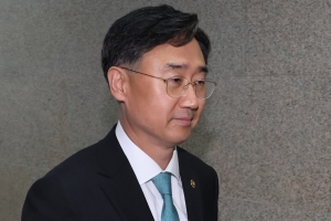 與 “채 상병 사건 철저 진상규명…野 공수처 수사의뢰 주장은 정치적”