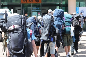 독일 잼버리 대원, 광주서 모텔 사장 신고…“맞았다”