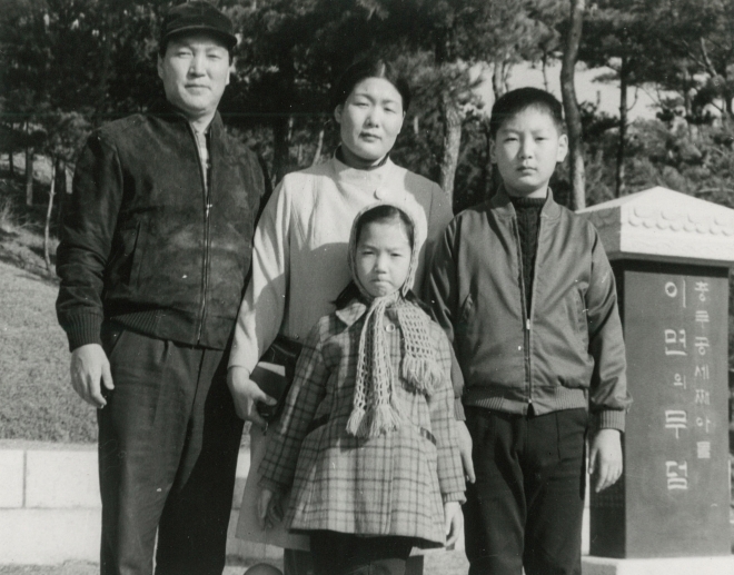 윤석열 대통령 부친 윤기중 연세대 명예교수가 15일 별세했다. 사진은 대통령실에서 공개한 고인의 생전 모습. (대통령실 제공)