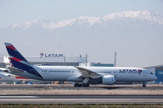 중남미 최대 규모인 라탐(LATAM) 항공의 항공기. EPA연합뉴스