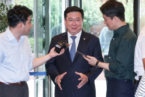 ‘정경유착’ 격론 속 결론 못 낸 삼성 준감위…새출범 앞둔 전경련은 난감