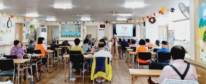 서울 중랑구가 실시하는 결핵예방 교육의 모습. 중랑구 제공