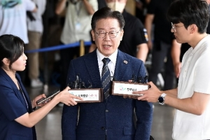 ‘백현동 의혹’ 이재명 9월 영장 청구 무게...대북 송금 의혹으로 한 차례 더 소환 전망