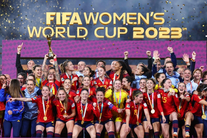 스페인은 지난 20일 호주 시드니의 스타디움 오스트레일리아에서 열린 2023 FIFA 여자월드컵 결승전에서 잉글랜드를 1-0으로 꺾고 사상 처음으로 대회 정상에 올랐다. AFP연합뉴스