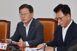 민주당, 尹정부 첫 ‘정권 규탄 촛불집회’…이재명 “日오염수 책임 물을 것”