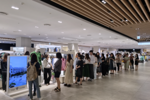 ‘더 시에나 라이프’ 현대백화점 판교점 팝업스토어…첫 날부터 큰 호응