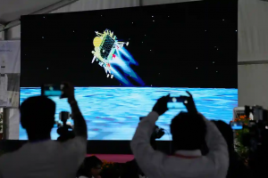 인도 세계 네번째로 달 착륙 성공 국가 등극