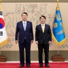 닻 올린 방통위 이동관號… ‘공영방송·포털’ 개혁 속도 낸다