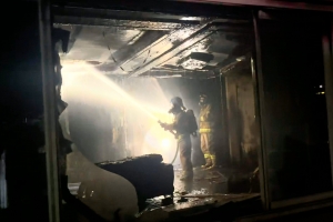 “안마의자에서 불”…한밤중 온집안 불길 ‘1명 경상’