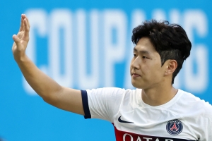 PSG, 공격수 콜로 무아니 영입…이강인 붙박이 중원?