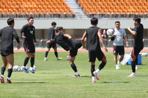 황선홍호 “실리 축구로 AG 3연패 확신”