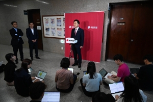 김기현 대표 “후보를 내는 것이 책임 있는 자세” [서울포토]