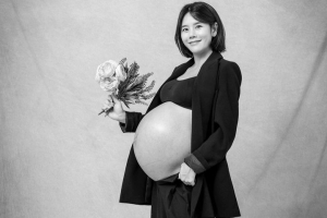 배우 이연두, 쌍둥이 출산 전 만삭 D라인 공개