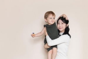 사유리, 훌쩍 자란 아들 젠과 함께 ‘가족사진’