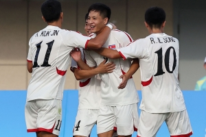 북한 축구의 화려한 복귀…AG 1차전서 대만에 완승