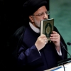 이란 대통령 쿠란에 입 맞추자 유엔주재 이스라엘 대사 기습 시위 ‘퇴장’
