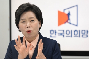 [황비웅의 열린 시선] “정치, 전쟁과 달리 상대가 파트너… 범죄 의혹 있어도  野대표 만나야”/논설위원