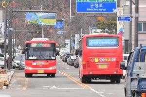 ‘나비효과’ 부른 청송 무료 시내버스… 전국서 벤치마킹